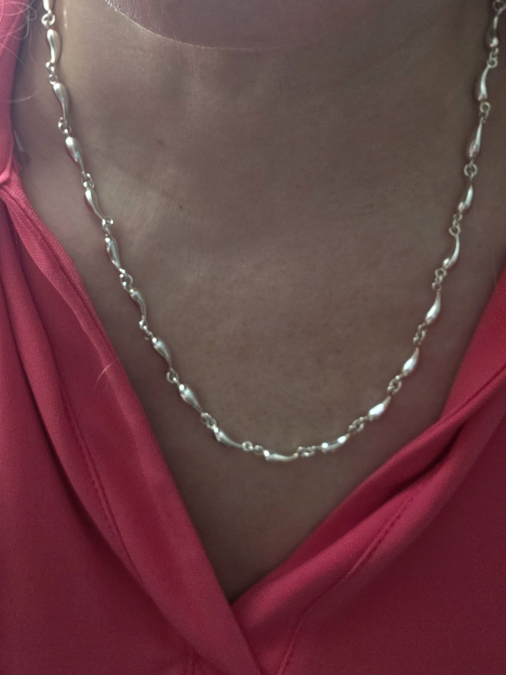 Vintage Charm Couple Chain .925 Sterling Silver. Hypoallergenic. Silver color.